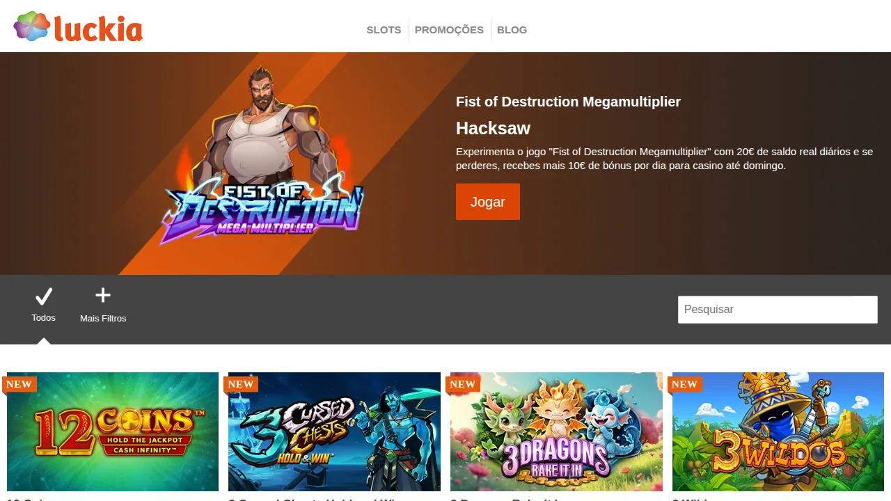 Lobby de slots da Luckia com a Fist of Destruction Megamultiplier da Hacksaw em destaque e os filtros